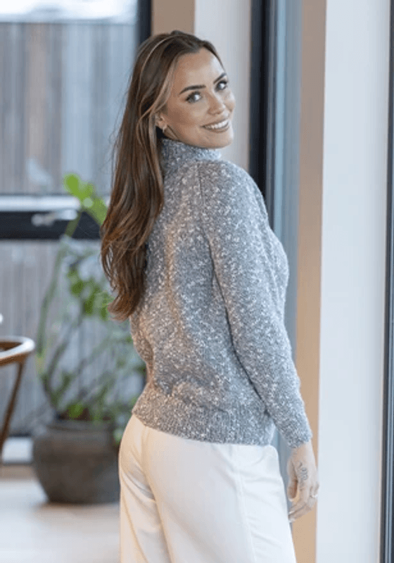 2503-2 Irina Genser